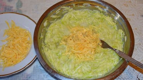 запеканка из тертых кабачков с мясным фаршем в духовке