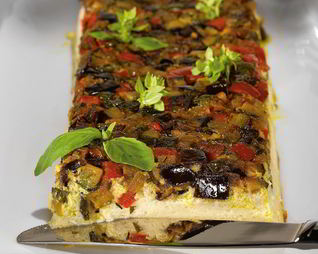 Запеканка из цветной капусты с рататуем