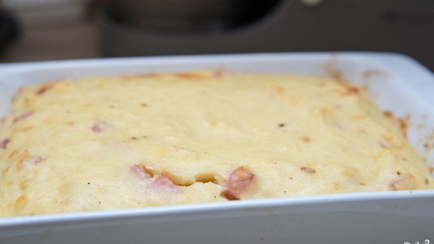 Рецепт запеканки с колбасой и сыром