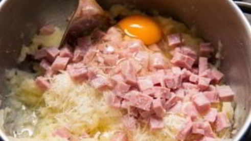 запеканка с колбасой и сыром