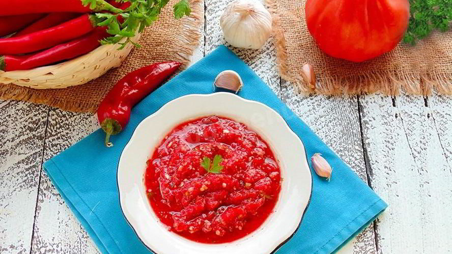 Рецепт аджики без яблок