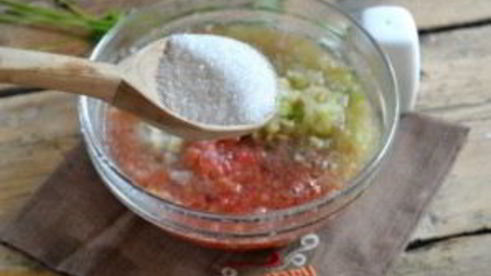 аджика с хреном сырая