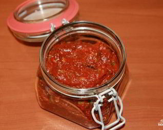 Аджика с хреном