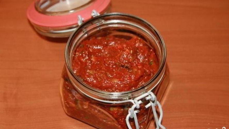 Рецепт аджики с хреном