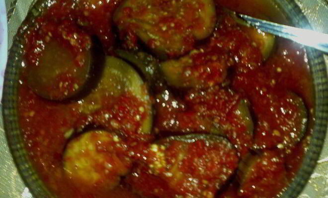Баклажаны в аджике