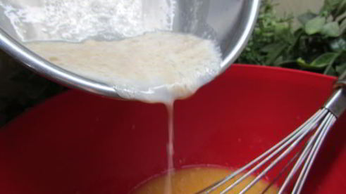 булочки с абрикосовым джемом