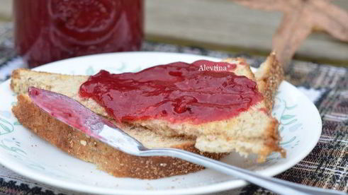 клюквенный джем