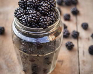 Компот из ежевики на зиму