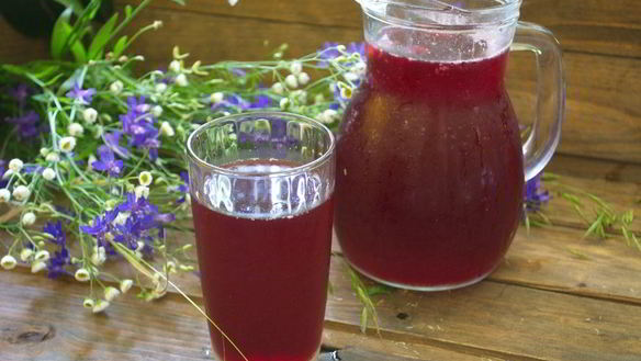 Рецепт Компота из малины и вишни