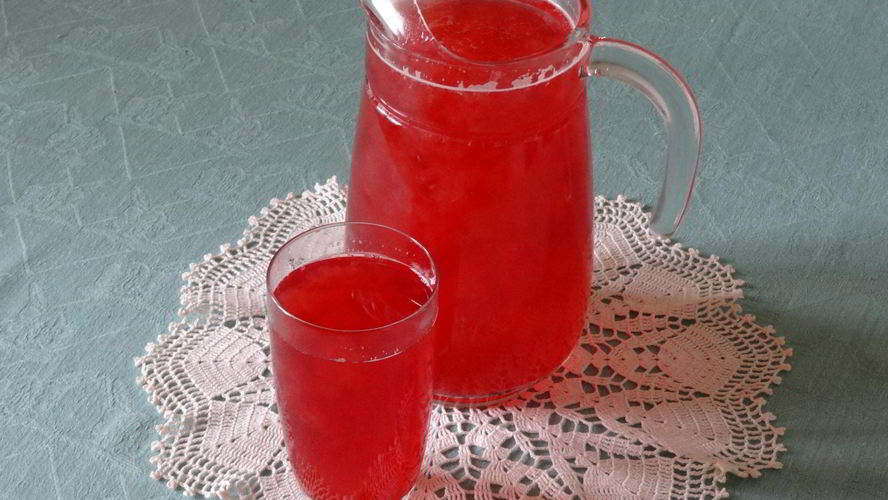 Рецепт компота из малины и яблок