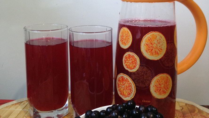 Рецепт компота из свежих ягод