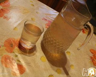 Компот из яблок, фейхоа и облипихи