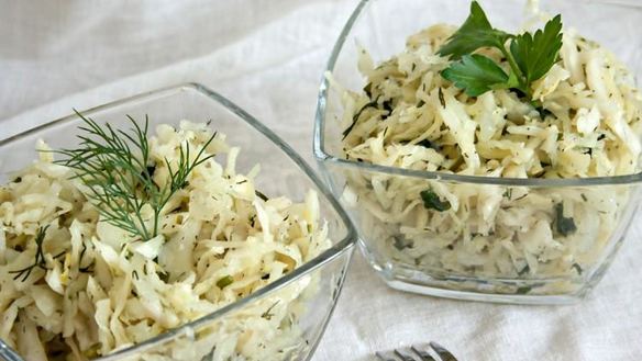 Рецепт Квашеной капусты с луком на зиму