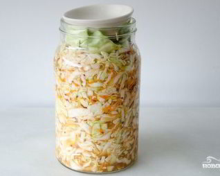 Квашеная капуста в банках