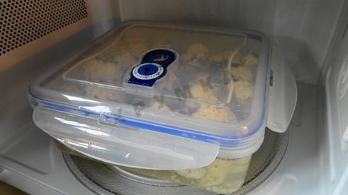 быстромаринованная цветная капуста в микроволновке