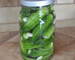 Быстрые маринованные огурцы