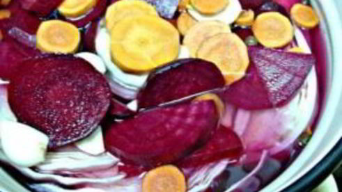 маринованная капуста с морковью и свеклой