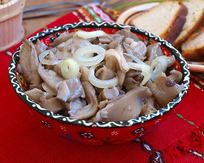 Маринованный лук