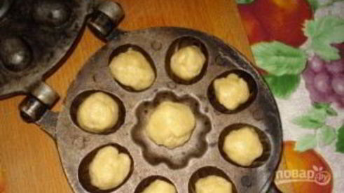 орехи со сгущенкой