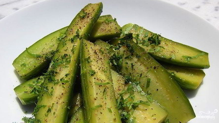 Рецепт быстрых малосольных огурцов в рассоле