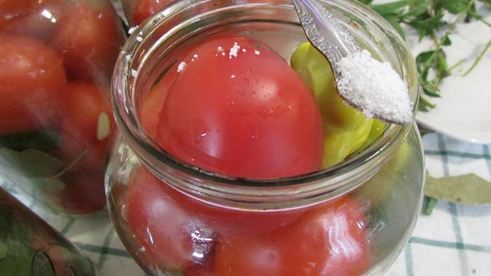 консервированные помидоры