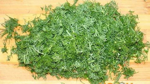 малосольные огурцы засоленные в пакете