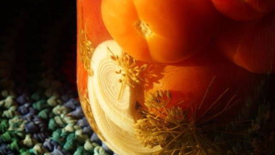 Рецепт малосольных помидоров с хреном