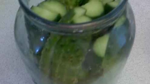 огурцы малосольные с эстрагоном