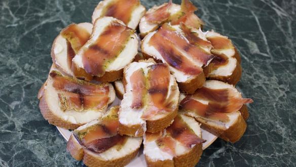 Рецепт Соленой горбуши на водке