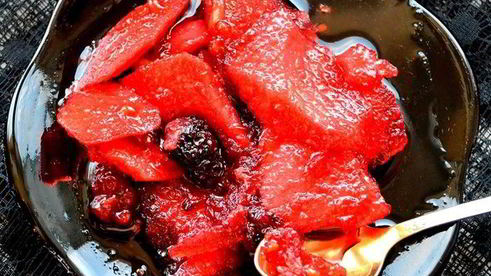 варенье яблочно-ежевичное с лимонными корочками