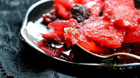 варенье яблочно-ежевичное с лимонными корочками