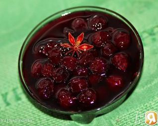 Вишневое варенье с пряностями
