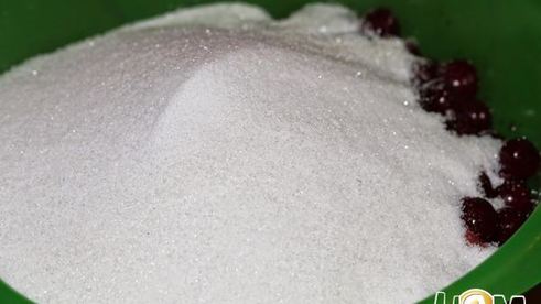 вишневое варенье с пряностями