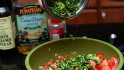 брускетта с томатами