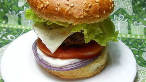 большой чизгамбургер