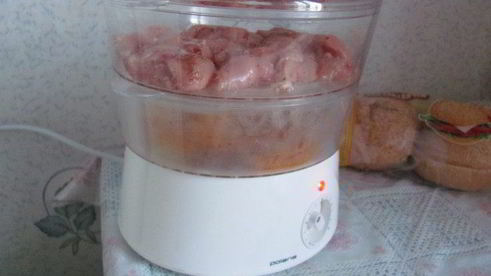 полезный чикенбургер с грейпфрутом