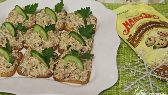 Рецепт Бутербродов на крекерах с сардинами