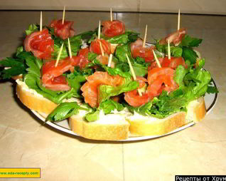 Бутерброды на шпажках