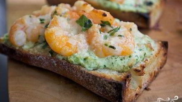 Рецепт Бутербродов с креветками и сыром