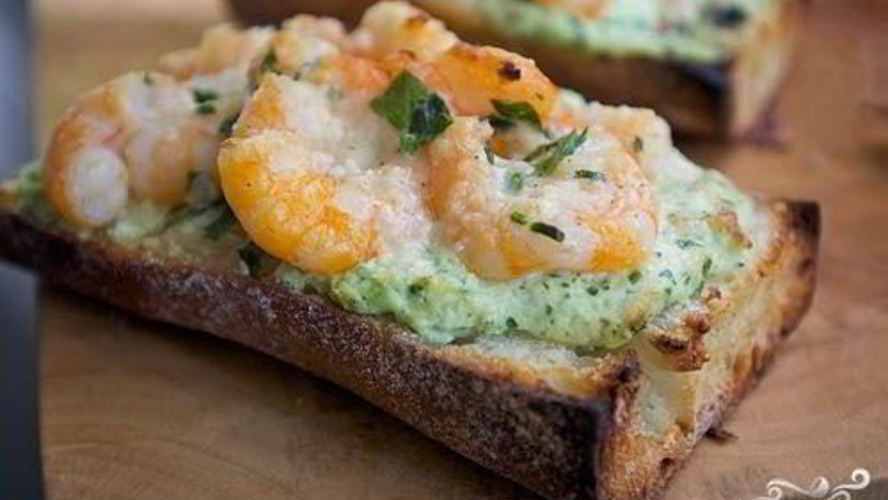 Рецепт бутербродов с креветками и сыром