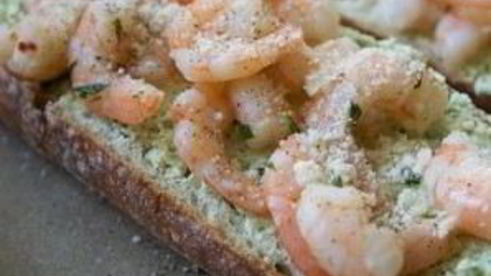 бутерброды с креветками и сыром