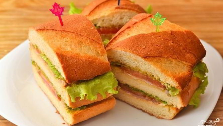 Рецепт быстрых бутербродов на стол