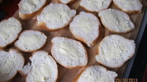 горячие бутерброды с сайрой