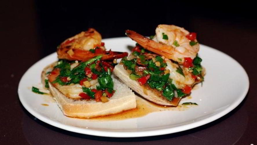 Рецепт острых бутербродов с креветками