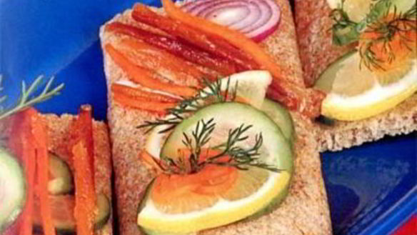 Рецепт Острых бутербродов с семгой, лососем, форелью