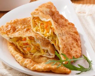 Чебуреки с капустой