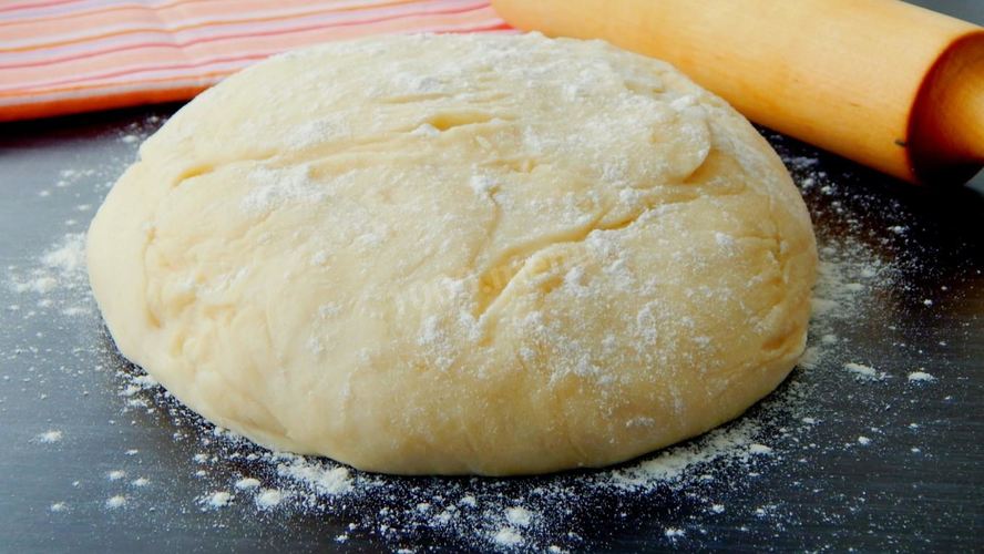 Рецепт теста для чебуреков