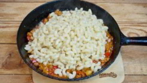 макароны чизбургер