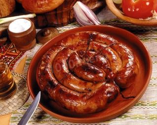 Домашняя колбаса из свинины и сала