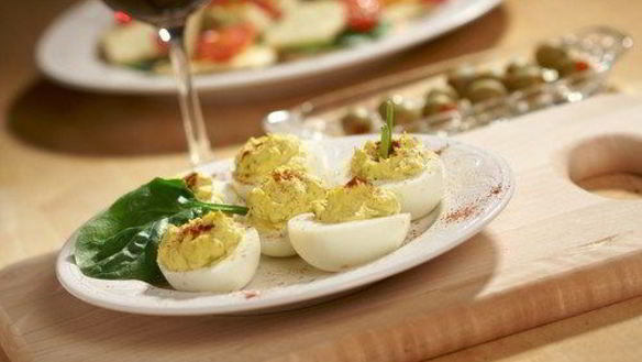 Рецепт Фаршированных яиц со шнитт-луком и эстрагоном